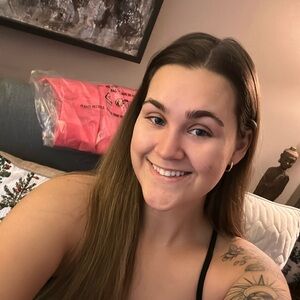 Meet your Posher, Nadia